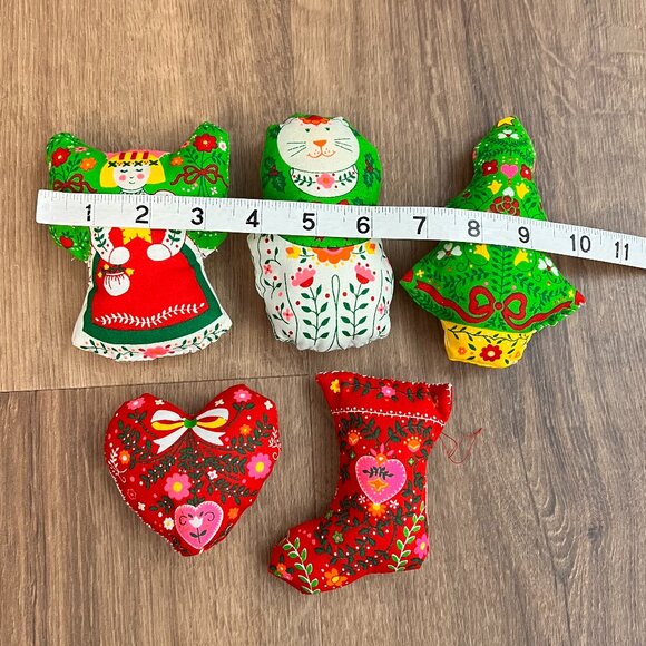 Vintage Scandinavian Folk Christmas Ornaments Handmade 70's Cottage Core (5) - Picture 8 of 9